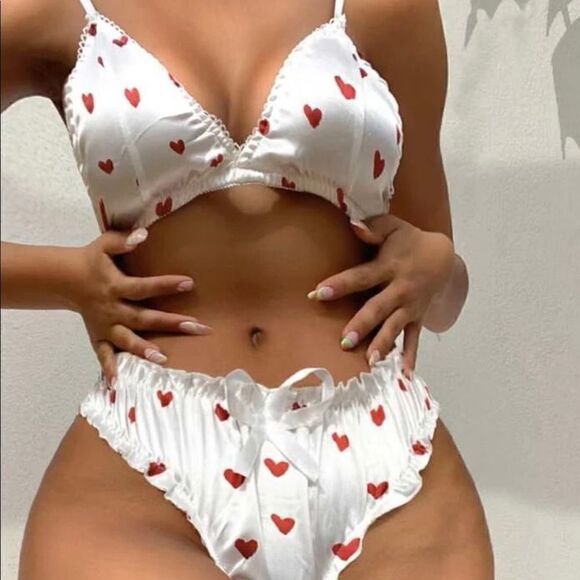Sexy Satin Heart Print Lettuce Trim Lingerie Set - Picture 6 of 8